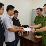 đình chỉ vụ án