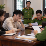 Cuộc họp lấy lời khai căng thẳng